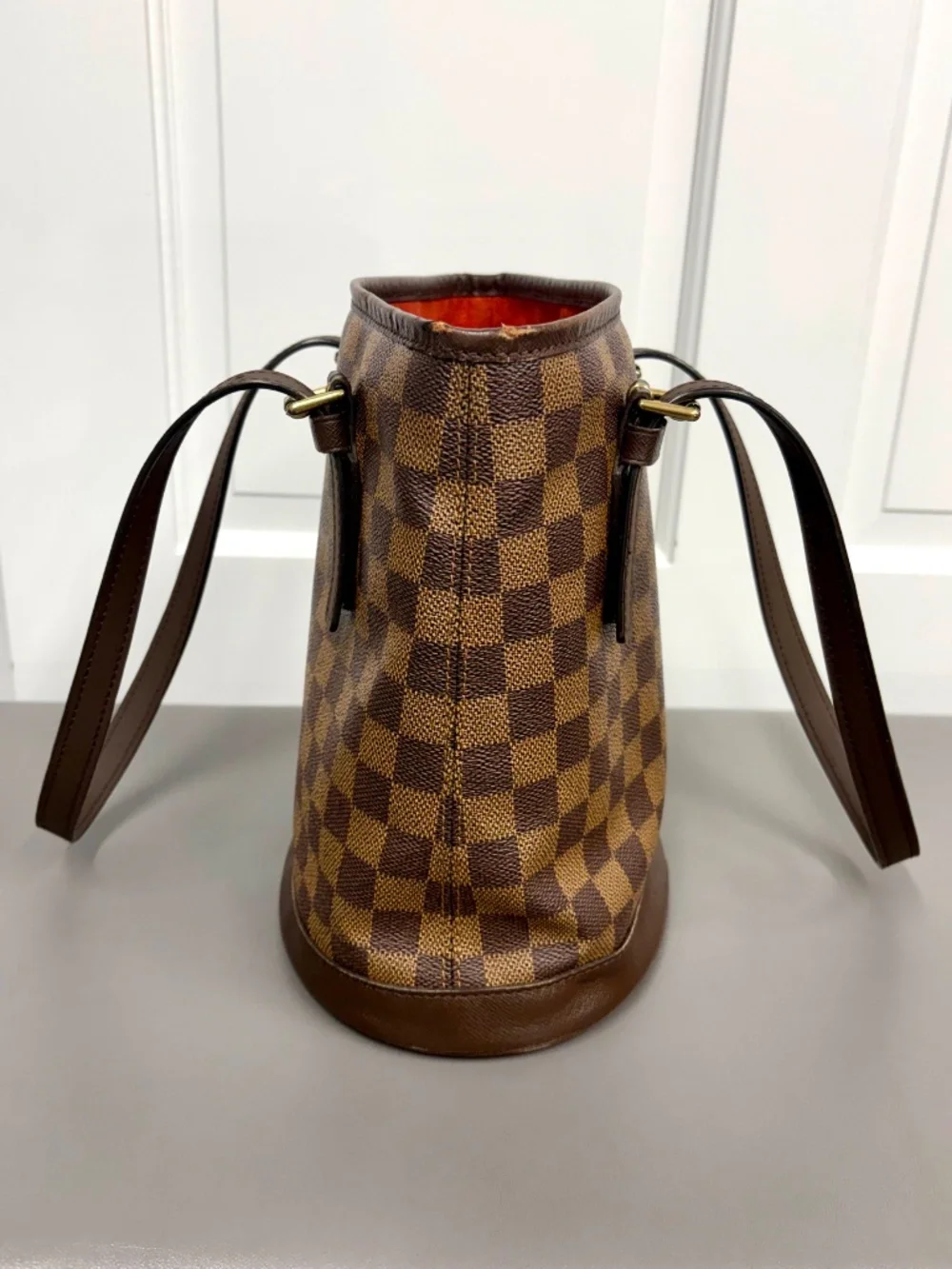 Louis Vuitton Bucket Bag PM Damier Ebene Red Suede Lining